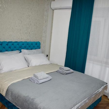 ג'אגודינה Pink House Apartments מראה חיצוני תמונה