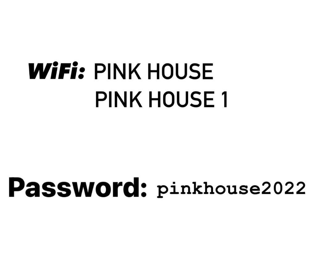 ג'אגודינה Pink House Apartments מראה חיצוני תמונה