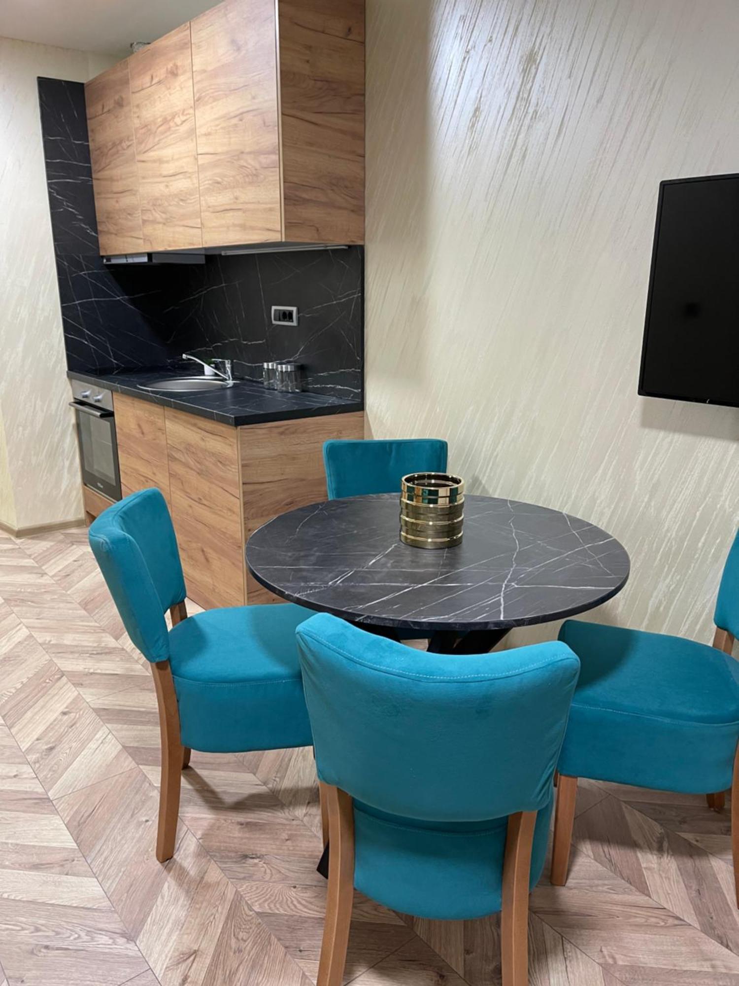 ג'אגודינה Pink House Apartments מראה חיצוני תמונה