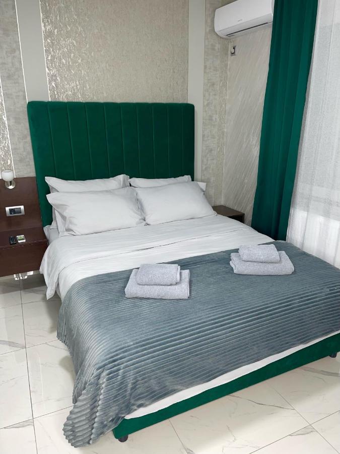 ג'אגודינה Pink House Apartments מראה חיצוני תמונה