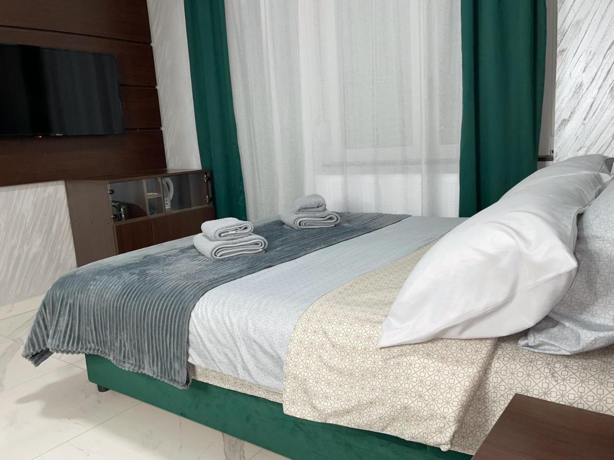ג'אגודינה Pink House Apartments מראה חיצוני תמונה