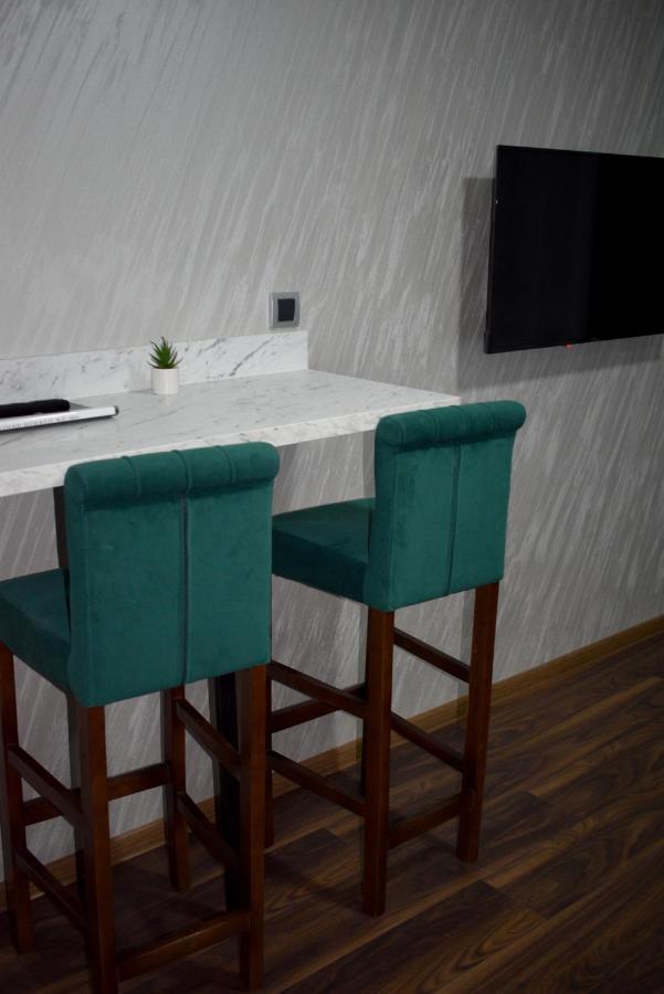 ג'אגודינה Pink House Apartments מראה חיצוני תמונה